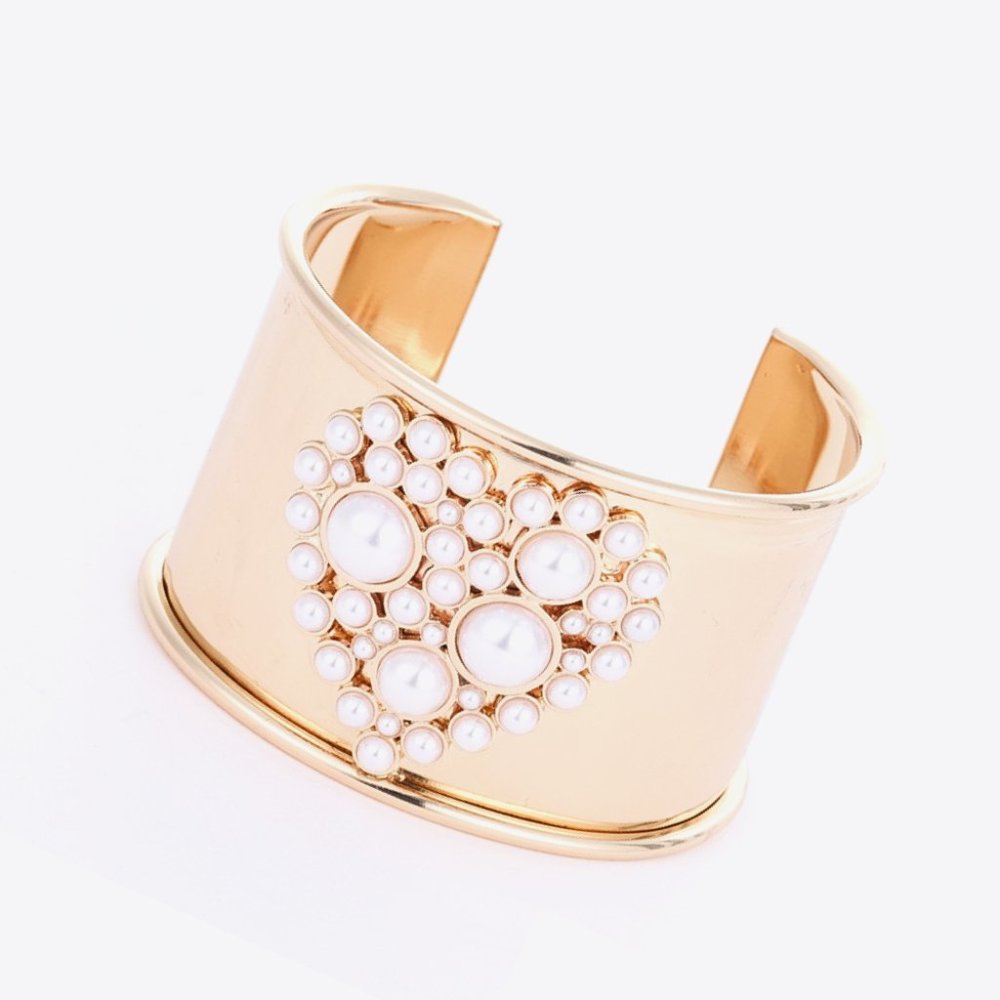 Heart Pearl Open Bracelet For Women - Picture 3 of 4